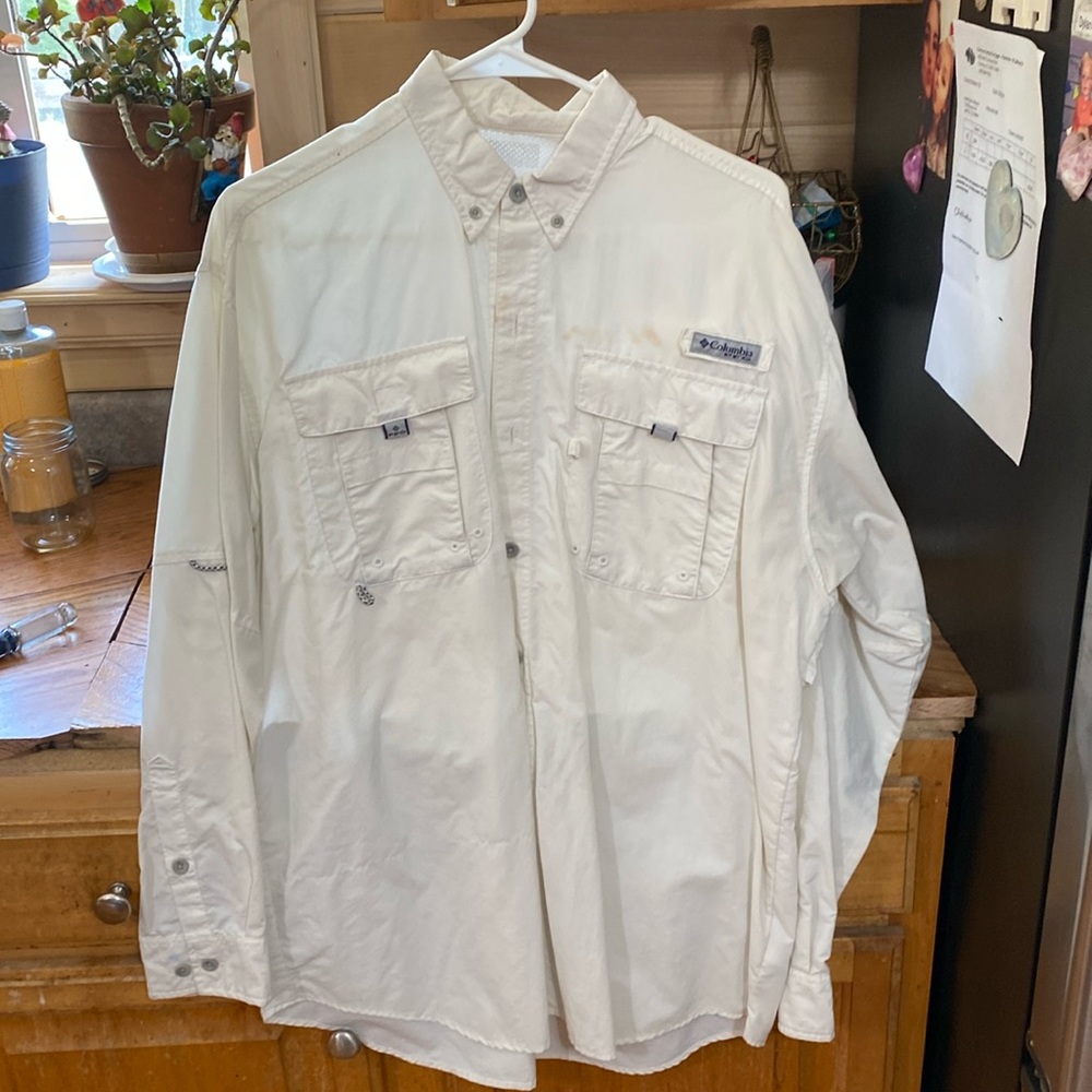 Columbia Xpfg M button down fishing shirt
